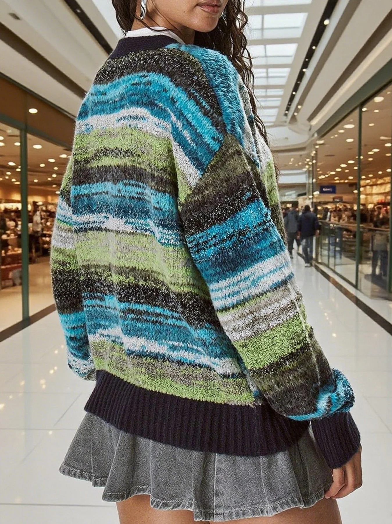 Color-Block Striped V-Neck Retro Knit Sweater - Image 9