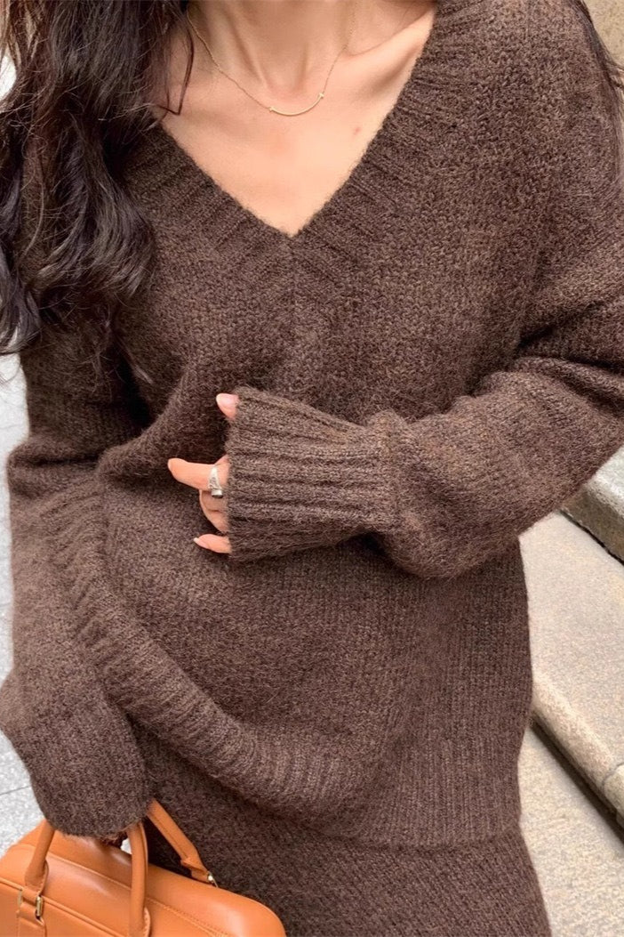 Lazy V-neck Knit Sweater Mermaid Skirt Two Piece Set - Image 3