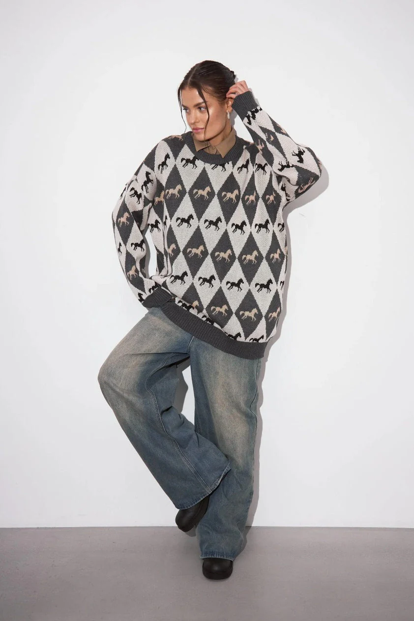 Long Sleeve Colorblock Knit Sweater - Image 12