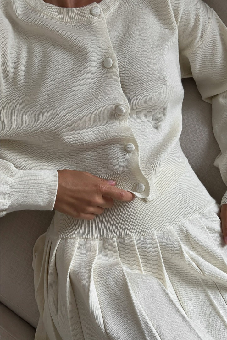 Ruffled Short Knit Cardigan Mini Skirt Two Piece Set - Image 4